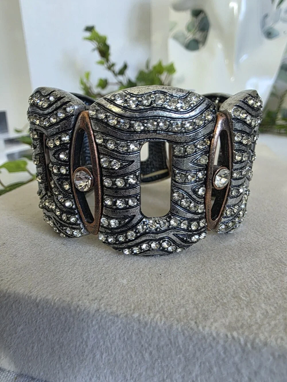 Bold Vintage-Style Rhinestone & Filigree Cutout Statement Stretch Cuff Bracelet